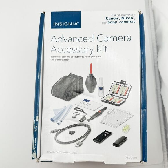 Insignia Advanced Camera Accessory Cleaning Kit for Variety of Brands NS-DCKIT10 - Picture 1 of 10